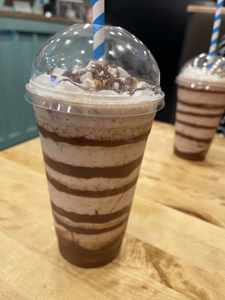 Snickers Milkshake